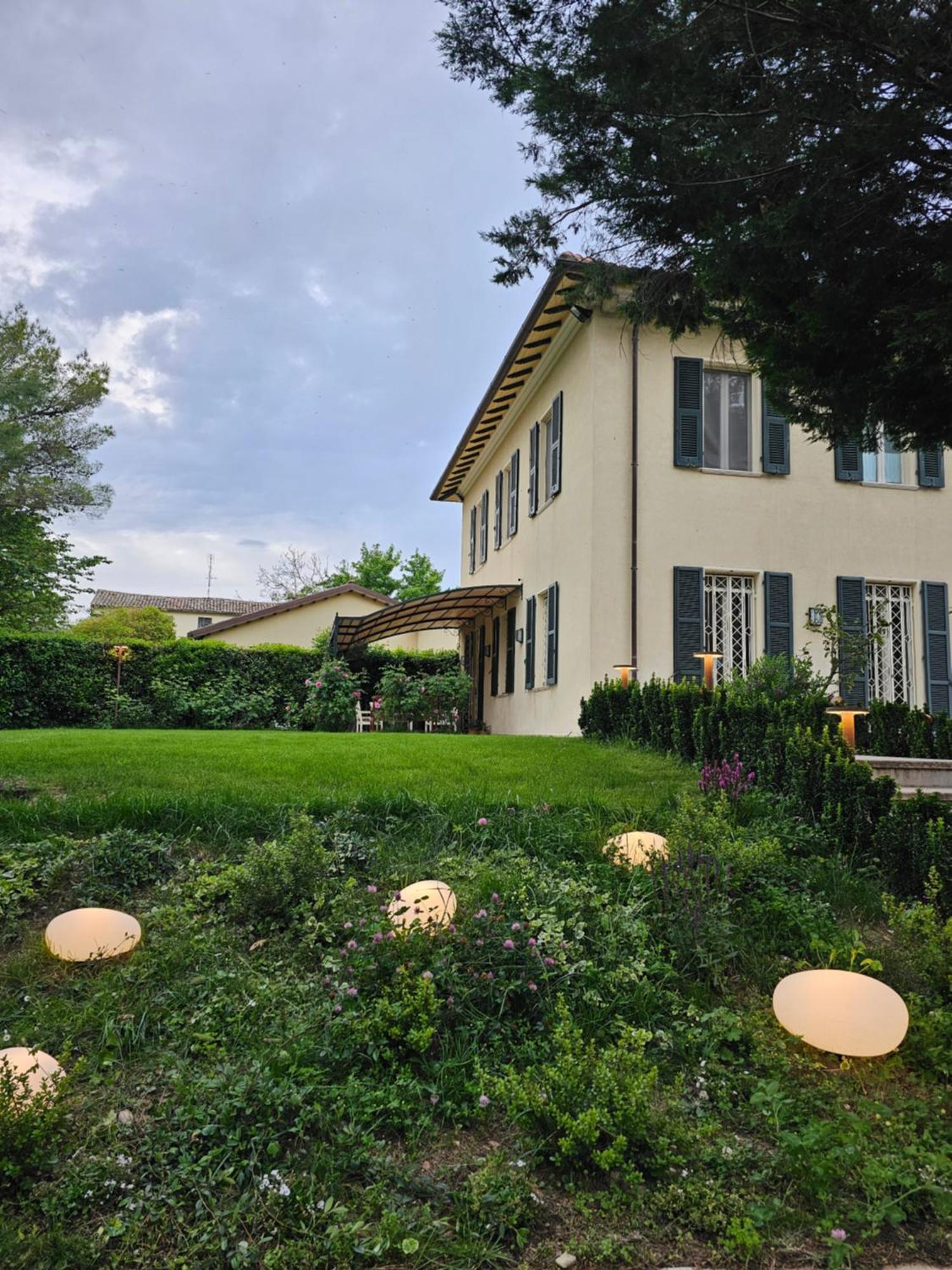 Villa Monacelli B&B Fano Exterior photo